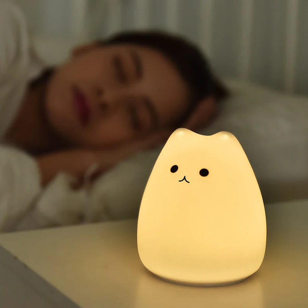 Cat Night Light - 7-Color Silicone Touch Lamp